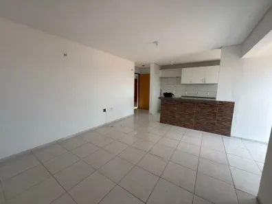 Apartamento com 3 Quartos para alugar, 70m² no São João, Teresina