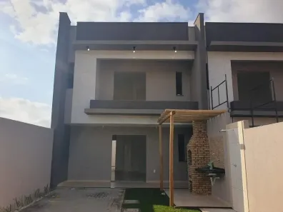 Casa com 3 Quartos à venda, 106m² no Pau-Serrado, Maracanaú