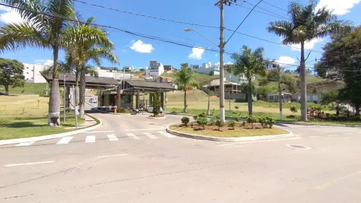 Lote/Terreno à venda, 639m² no Grama, Juiz de Fora