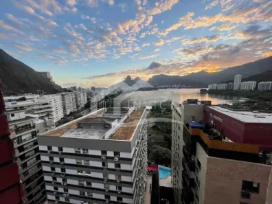 Cobertura com 4 Quartos à venda, 200m² no Copacabana, Rio de Janeiro