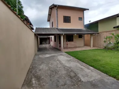 Casa com 3 Quartos para venda ou aluguel, 175m² no Vila Atlântica, Caraguatatuba