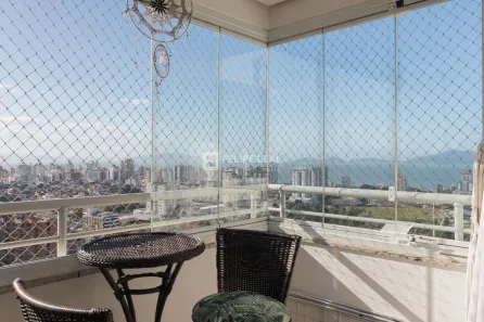 Apartamento com 2 Quartos à venda, 85m² no Capoeiras, Florianópolis