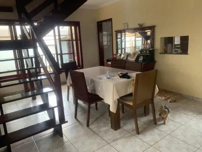 Sobrado com 5 Quartos para alugar, 388m² no Jardim Regina, Indaiatuba