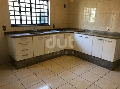 Imóvel Comercial com 3 Quartos à venda, 244m² no Jardim Proença, Campinas