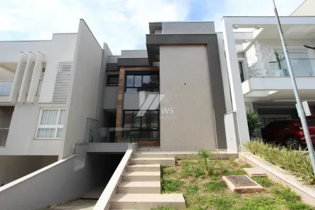 Casa de Condomínio com 3 Quartos à venda, 323m² no Uberaba, Curitiba