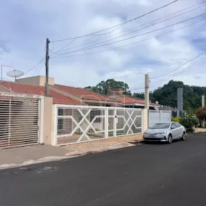 Casa com 4 Quartos à venda, 150m² no Jardim Maria Izabel, Marília