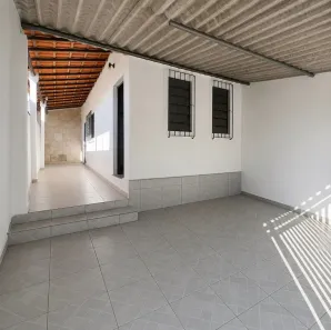 Casa com 2 Quartos para alugar, 120m² no Residencial São Charbel, Taubaté