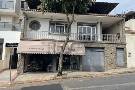 Casa com 4 Quartos à venda, 242m² no Santa Catarina, Juiz de Fora