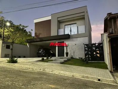 Casa de Condomínio com 3 Quartos à venda, 244m² no Urbanova, São José dos Campos