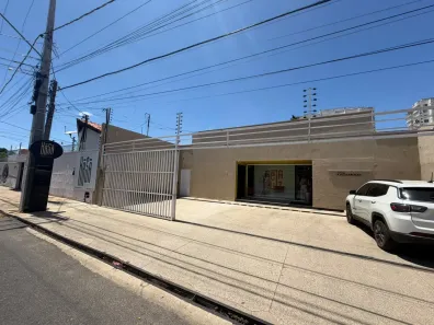 Prédio Comercial com 4 Quartos para alugar, 320m² no Ininga, Teresina