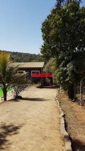 Fazenda/Sítio com 2 Quartos para alugar, 130m² no Eugênio de Mello, São José dos Campos