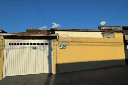 Casa com 2 Quartos à venda, 177m² no Núcleo Habitacional Monsenhor Pasetto, Lins