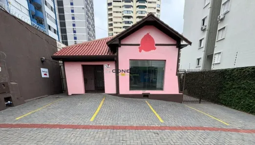 Imóvel Comercial à venda, 180m² no Vila Ipiranga, Londrina