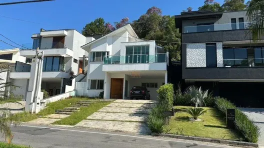 Casa de Condomínio com 4 Quartos à venda, 265m² no Parque Residencial Itapeti, Mogi das Cruzes