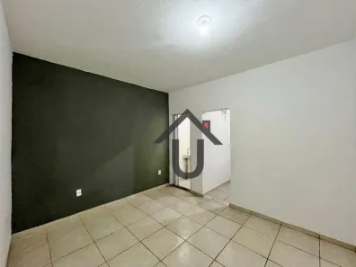 Casa com 1 Quarto para alugar, 30m² no Jardim Lúcia, São Paulo