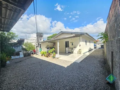 Casa com 5 Quartos à venda, 300m² no Praia João Rosa, Biguaçu
