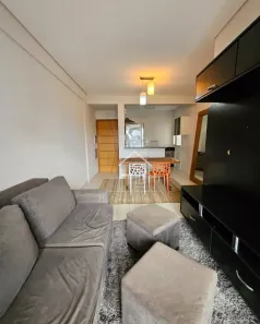 Apartamento com 3 Quartos para alugar, 70m² no Vila Marumby, Maringá