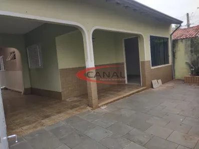 Casa com 3 Quartos à venda, 220m² no Parque Santa Terezinha, Bauru