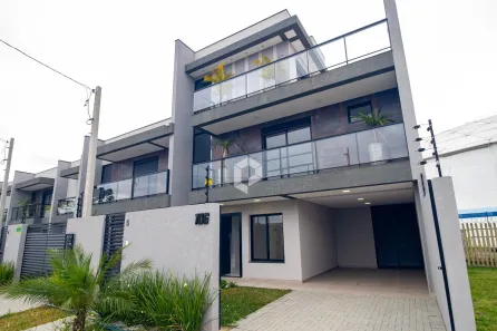 Sobrado com 3 Quartos à venda, 227m² no Alto Tarumã, Pinhais