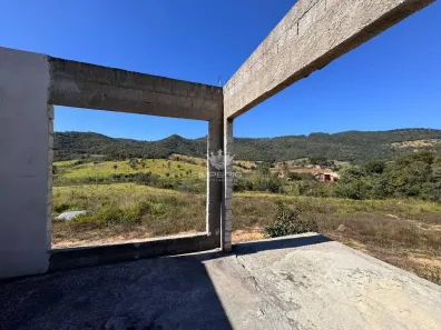 Fazenda/Sítio com 4 Quartos à venda, 250m² no Área Rural de Itaúna, Itaúna