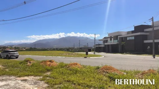 Lote/Terreno à venda, 422m² no Parque Ipiranga, Resende