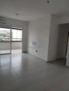 Apartamento com 2 Quartos para alugar, 71m² no Centro, Taubaté