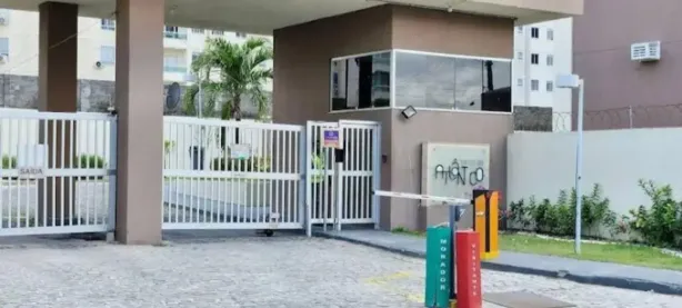 Apartamento com 2 Quartos para alugar, 52m² no Centro, Lauro de Freitas