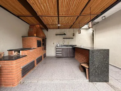 Casa com 3 Quartos à venda, 153m² no Vila Helena, Santo André