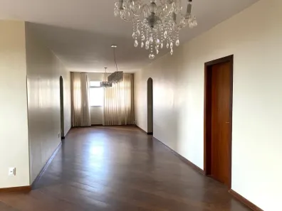 Apartamento com 4 Quartos para alugar, 180m² no Sion, Belo Horizonte