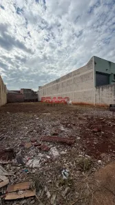 Lote/Terreno à venda, 488m² no Jardim Diamante, Maringá