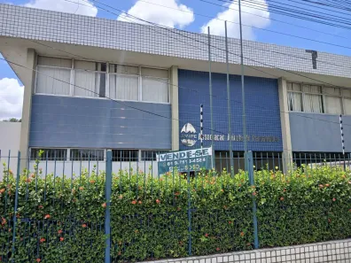 Imóvel Comercial à venda, 557m² no Cordeiro, Recife
