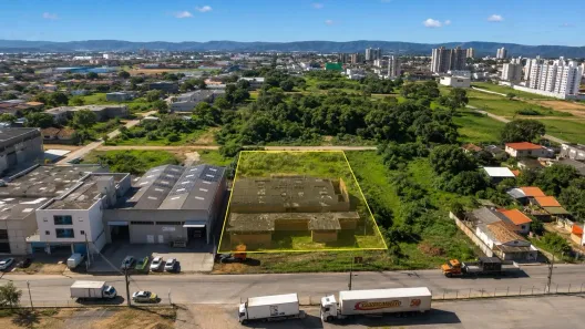 Imóvel Comercial à venda, 3510m² no Humaitá, Tubarão