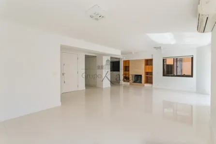 Apartamento com 3 Quartos à venda, 189m² no Jardim Paulista, São Paulo