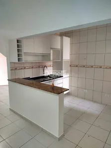 Sobrado com 3 Quartos à venda, 145m² no Residencial Mombaça I, Pindamonhangaba