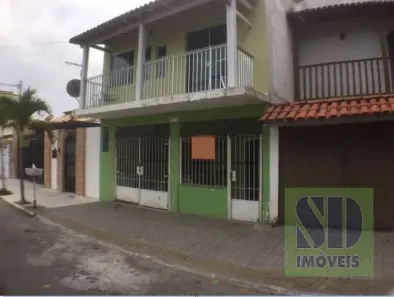 Casa com 3 Quartos à venda, 170m² no Vila Nova, Cabo Frio