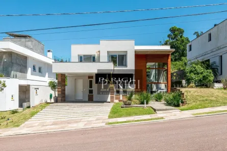 Casa de Condomínio com 4 Quartos à venda, 394m² no Vila Nova, Porto Alegre