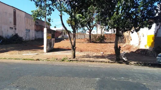 Lote/Terreno à venda, 1751m² no Martins, Uberlândia