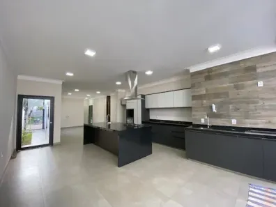 Casa com 3 Quartos para alugar, 200m² no Jardim Maria Beatriz, Mogi Mirim