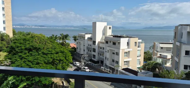 Apartamento com 3 Quartos para alugar, 235m² no João Paulo, Florianópolis