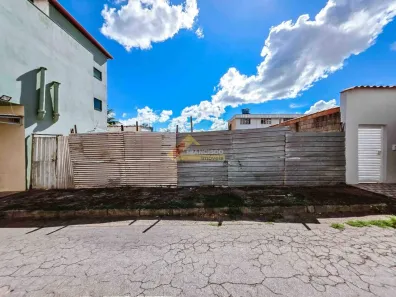 Lote/Terreno à venda, 288m² no Planalto, Divinópolis