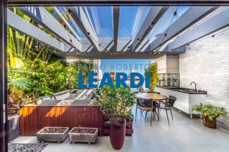 Cobertura com 2 Quartos à venda, 240m² no Pinheiros, São Paulo