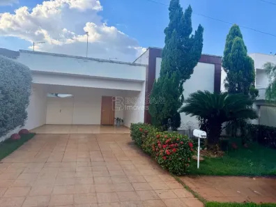 Casa de Condomínio com 3 Quartos para alugar, 156m² no Residencial Village Damha, Araraquara