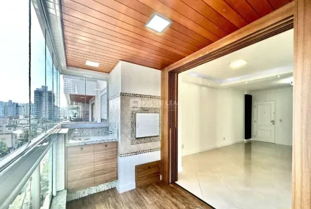 Apartamento com 3 Quartos à venda, 131m² no Campinas, São José