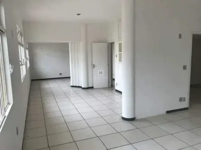 Imóvel Comercial com 5 Quartos para alugar, 366m² no São Lucas, Belo Horizonte