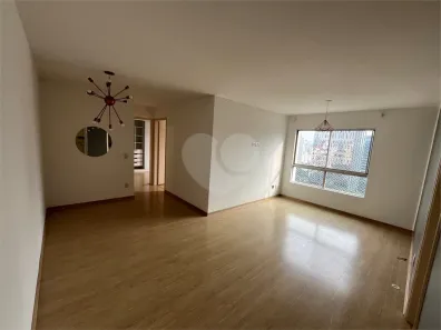 Apartamento com 2 Quartos à venda, 72m² no Vila Nova Conceição, São Paulo