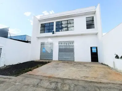 Ponto Comercial para alugar, 130m² no Aclimação, Uberlândia