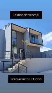 Casa com 3 Quartos à venda, 121m² no Parque Rizzo, Cotia