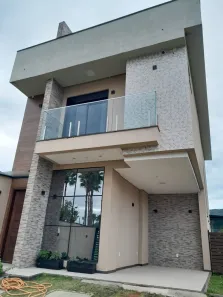Casa com 3 Quartos para alugar, 158m² no Beira Rio, Biguaçu