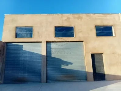 Galpão/Depósito/Armazém para alugar, 300m² no Jardim Ypê, Botucatu