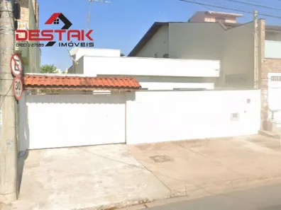 Casa com 2 Quartos para alugar, 250m² no Jardim do Lago, Jundiaí